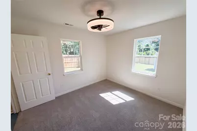 413 Greenwood Drive, Charlotte, NC 28217 - Photo 16