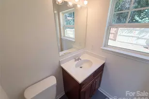 413 Greenwood Dr, Charlotte, NC 28217 - Photo 18