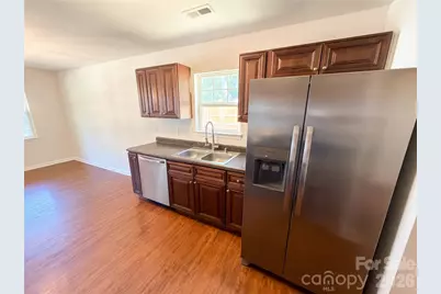 413 Greenwood Drive, Charlotte, NC 28217 - Photo 4