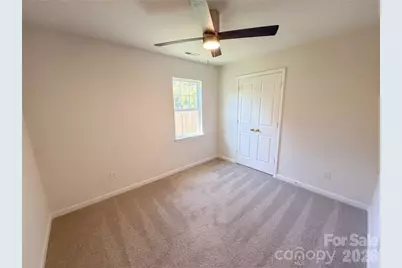 413 Greenwood Drive, Charlotte, NC 28217 - Photo 12
