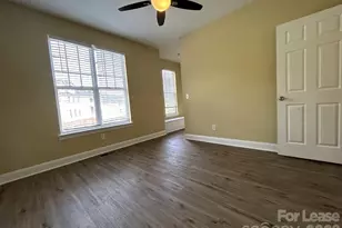 6724 Mallard Park Dr, Charlotte, NC 28262 - Photo 16