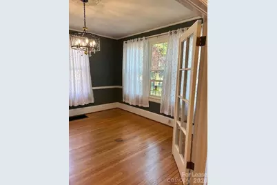 613 S York Street, Gastonia, NC 28052 - Photo 8