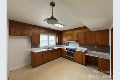 1413 Grovewood Drive, Charlotte, NC 28208 - Photo 8