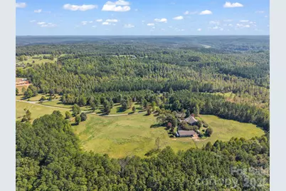 140 Blazing Star Lane, Mill Spring, NC 28756 - Photo 2