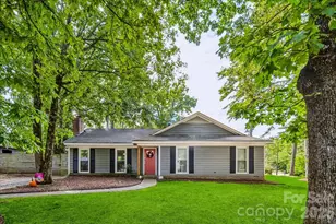 6000 Gate Post Rd, Charlotte, NC 28211 - Photo 4
