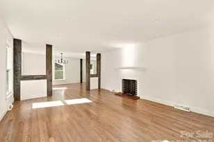 6 Crestwood Ln, Candler, NC 28715 - Photo 4