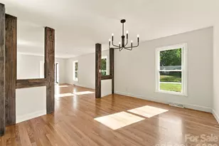 6 Crestwood Ln, Candler, NC 28715 - Photo 6