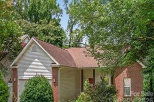 1021 Stinson Glen Ln, Charlotte, NC 28214 - Photo 1