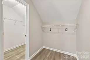 7812 Montbrook Dr, Charlotte, NC 28214 - Photo 20
