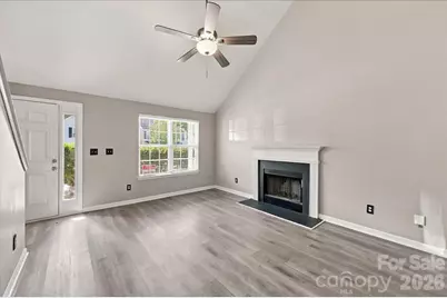 7812 Montbrook Drive, Charlotte, NC 28214 - Photo 6