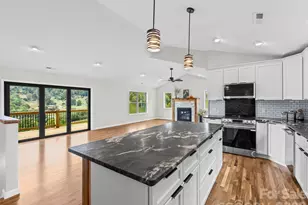 210 Aster Rdg Dr, Waynesville, NC 28786 - Photo 6