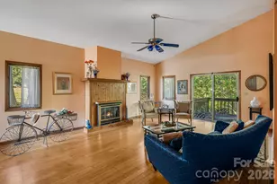 8 Zachary Ridge Rd, Asheville, NC 28804 - Photo 10