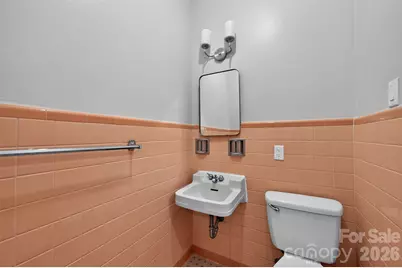 356 7th Avenue NE, Hickory, NC 28601 - Photo 22
