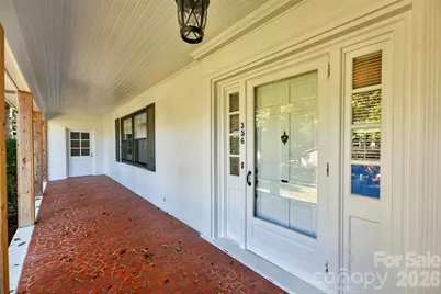 356 7th Avenue NE, Hickory, NC 28601 - Photo 4