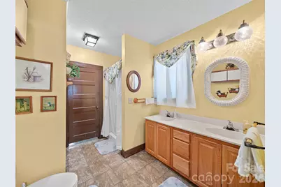 163 Cub Howell Road, Bakersville, NC 28705 - Photo 14