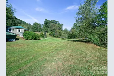 163 Cub Howell Road, Bakersville, NC 28705 - Photo 26