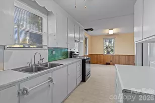 322 Hartness Rd, Statesville, NC 28677 - Photo 12