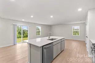167 Hazelnut Wy, Statesville, NC 28625 - Photo 2