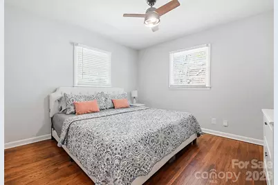 1721 Dallas Avenue, Charlotte, NC 28205 - Photo 8
