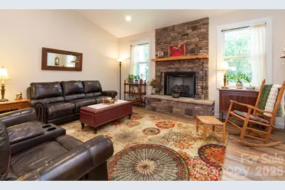 850 Mountain Haven Drive, Mars Hill, NC 28754 - Photo 4