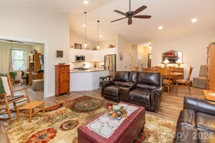 850 Mountain Haven Dr, Mars Hill, NC 28754 - Photo 6