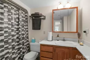389 & 405 Courtland Blvd, Hendersonville, NC 28791 - Photo 30