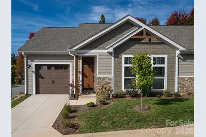 8 Heartleaf Circle, Arden, NC 28704 - Photo 2