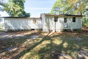 855 Hickory Grove Ballpark Rd, Bladenboro, NC 38320 - Photo 8