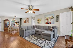 135 Rumple Hill Dr, Statesville, NC 28677 - Photo 6