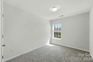 9360 Hamel St, Charlotte, NC 28215 - Photo 30