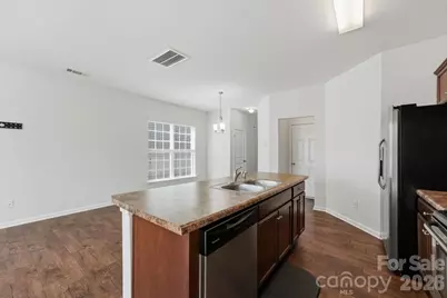 9360 Hamel Street, Charlotte, NC 28215 - Photo 8