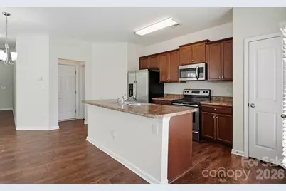 9360 Hamel Street, Charlotte, NC 28215 - Photo 4