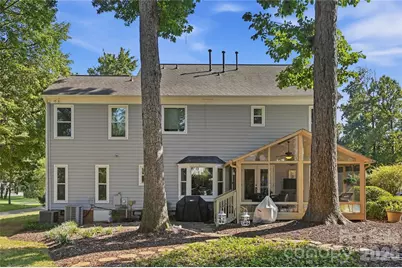 180 Bridgeport Drive, Mooresville, NC 28117 - Photo 4