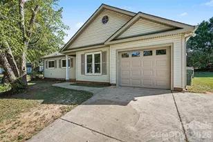 1279 Willowbreeze Ct SW, Concord, NC 28025 - Photo 4