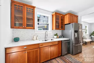 133 Furman Ave, Asheville, NC 28801 - Photo 12