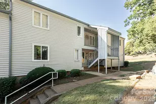 2010 Countrymens Ct, Charlotte, NC 28210 - Photo 18