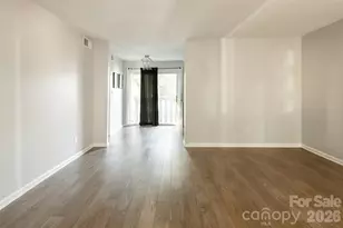 2010 Countrymens Ct, Charlotte, NC 28210 - Photo 2