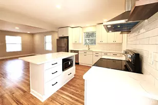 2029 Wilson Ave, Charlotte, NC 28208 - Photo 4