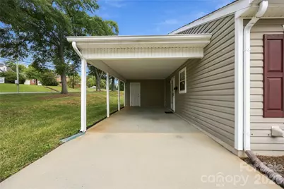 1001 Old Chestnut Way, Cramerton, NC 28032 - Photo 4