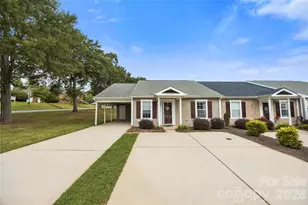 1001 Old Chestnut Way, Cramerton, NC 28032 - Photo 1