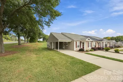 1001 Old Chestnut Way, Cramerton, NC 28032 - Photo 2