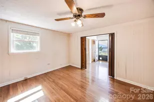 989 Brigadoon Dr, Clyde, NC 28721 - Photo 18