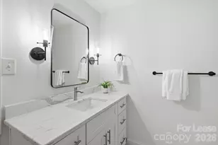 926 Shady Bluff Dr, Charlotte, NC 28211 - Photo 26