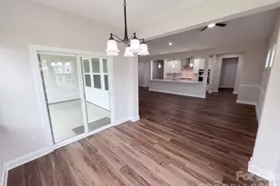6109 Balham Ct, Charlotte, NC 28215 - Photo 12