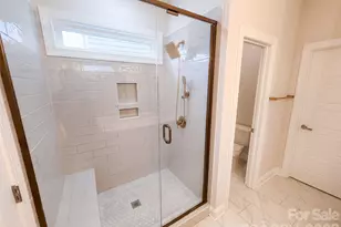 6109 Balham Ct, Charlotte, NC 28215 - Photo 20