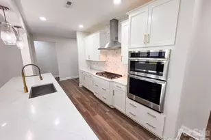 6109 Balham Ct, Charlotte, NC 28215 - Photo 6
