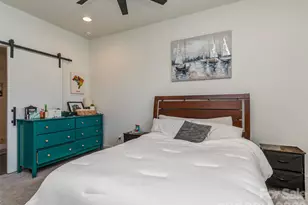 1919 W Trade St, Charlotte, NC 28216 - Photo 18