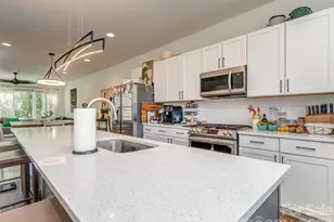 1919 W Trade St, Charlotte, NC 28216 - Photo 12