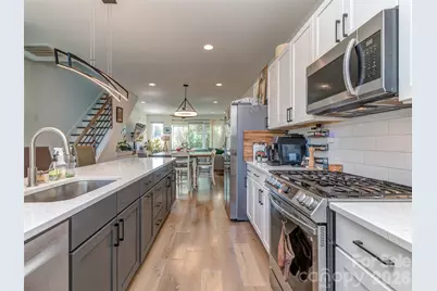 1919 W Trade Street, Charlotte, NC 28216 - Photo 10