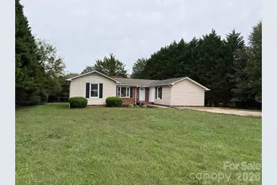 2534 Teague Street, Lincolnton, NC 28092 - Photo 2